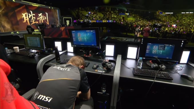 League of Legends Quarterfinals: Rekkles remains in his seat following their loss to RNG.